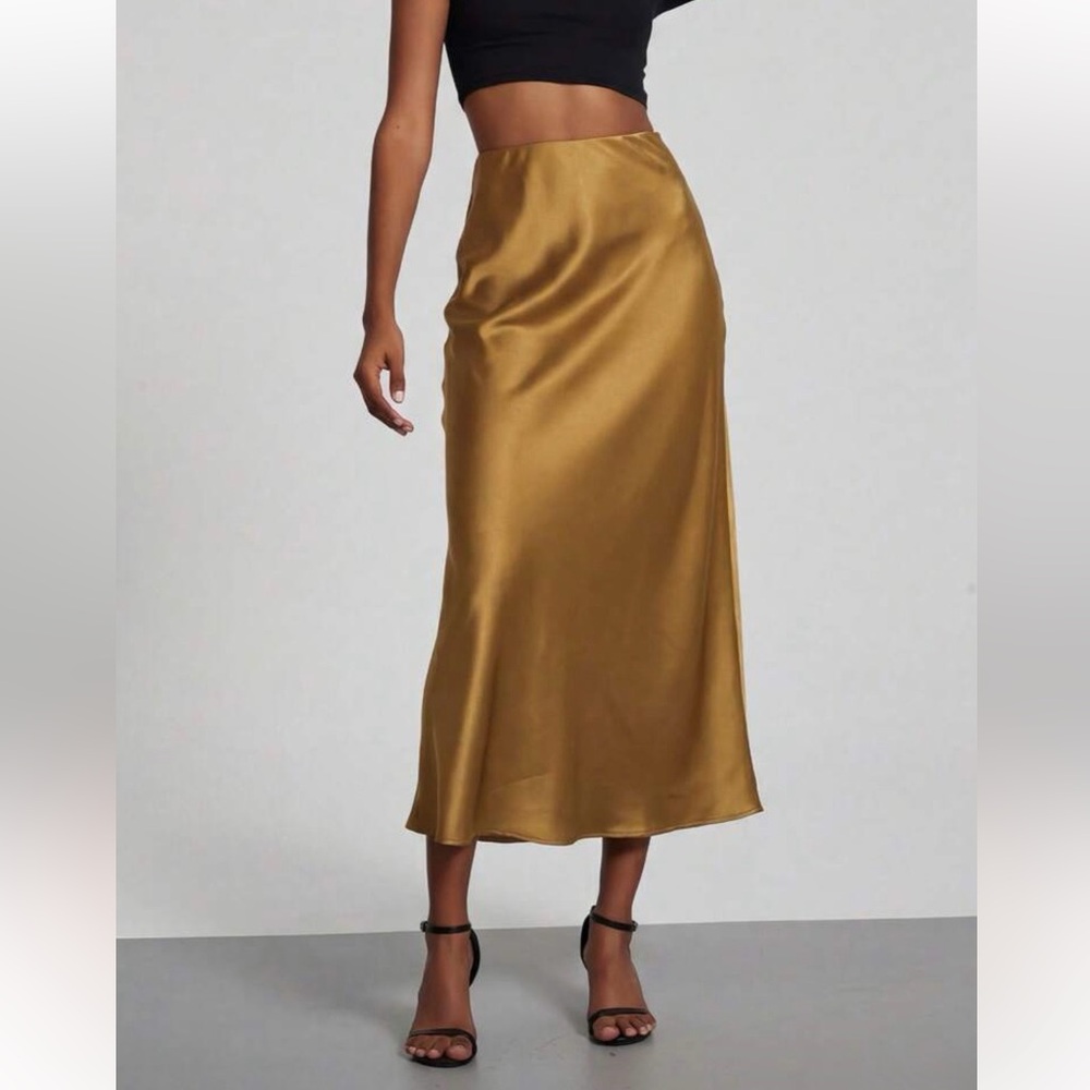 Elegant Gold Satin Effect Maxi Skirt